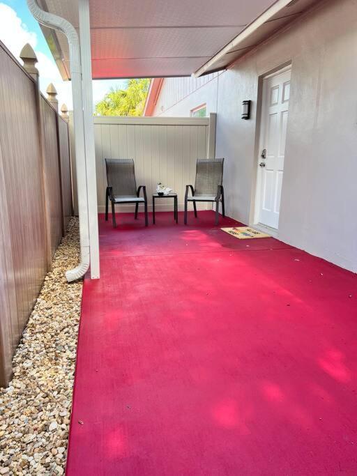Grey Novo Studio + Free-Parking&Wifi Tampa Exterior foto